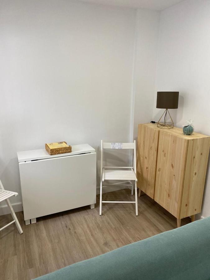 Bonito apartamento a 5 minutos andando de la playa Cádiz Exterior foto